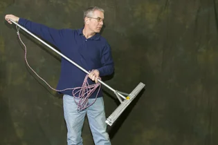 T-Weeder Tool Throwing Motion